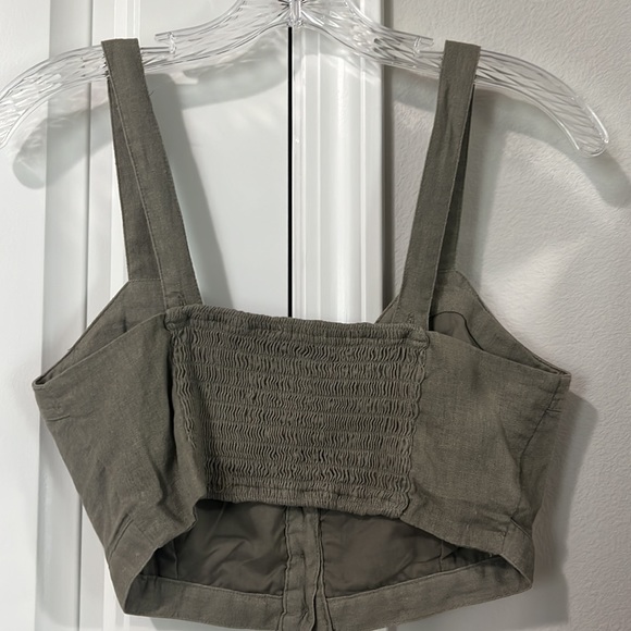 NEW Forever 21 crop top, size medium, green. Tag attached. - Picture 3 of 3
